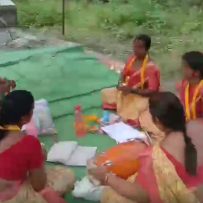 Peerani Dadi Amina Sobdar (R.A)